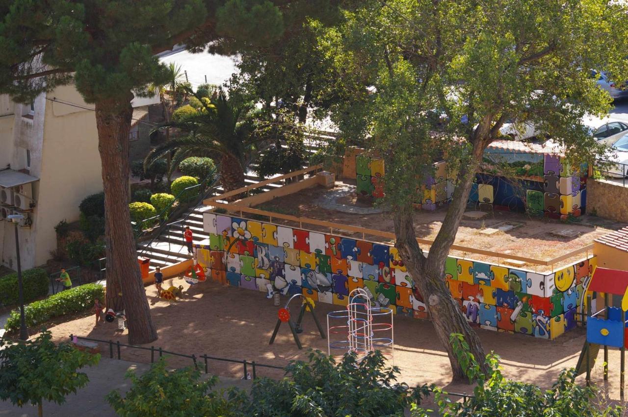 Apartamento Carabelasiente La Brisa Del Mar Tossa de Mar Eksteriør billede