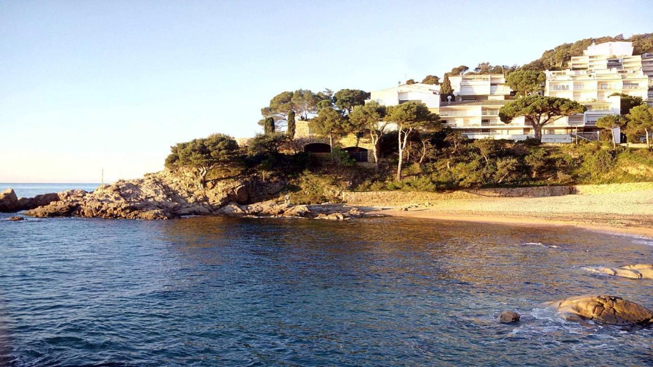 Apartamento Carabelasiente La Brisa Del Mar Tossa de Mar Eksteriør billede